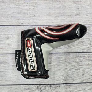 Odyssey O Works Magnetic Black/Red Blade Putter Boot Headcover
